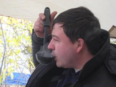 горячая уха с утра помогает .. ..  жаль не в этот раз)