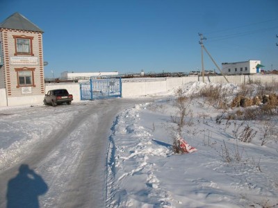 Дорога привела в тупик,значит я проморгал скидку.Пришлось вернуться обратно,интенсивнее крутя головой.